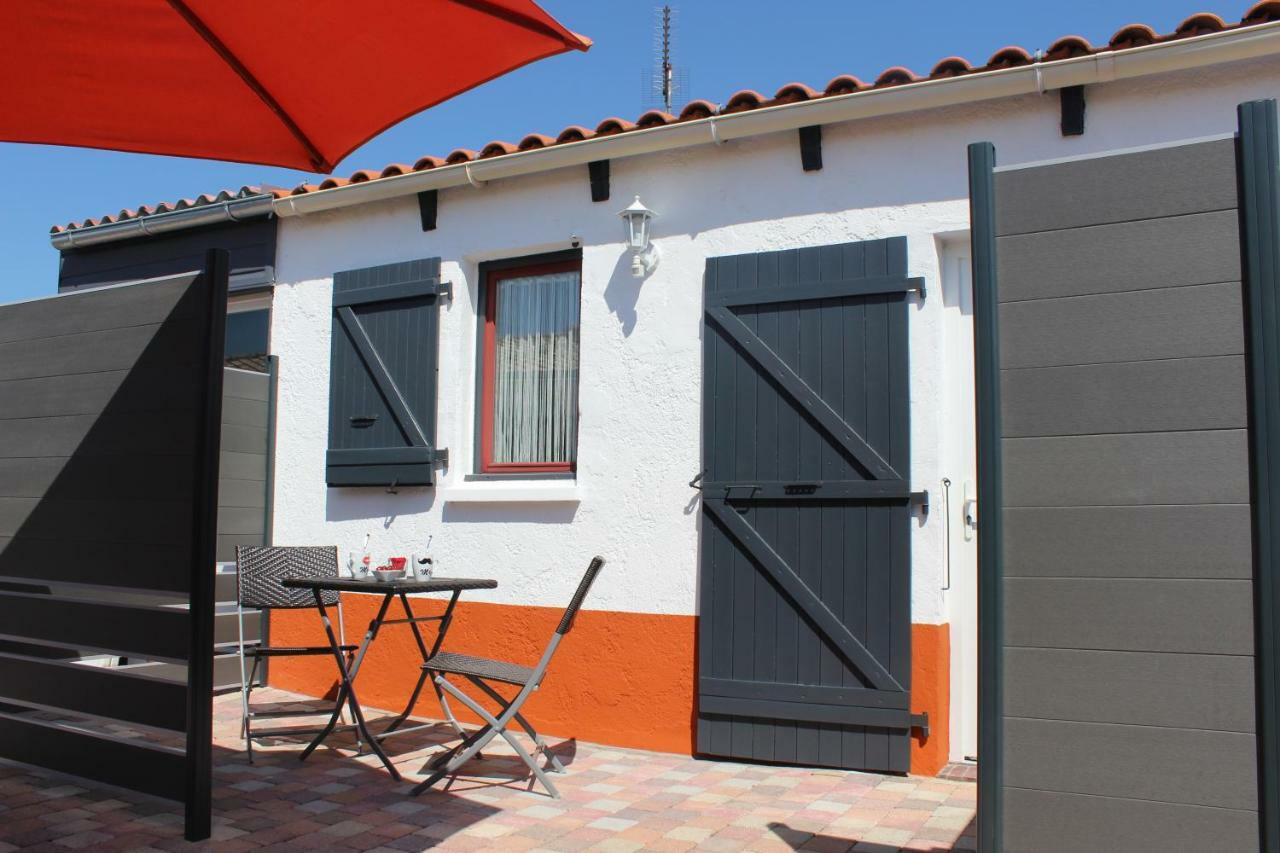 Gite Fleur De Mer La Rochelle Пюилборо Екстериор снимка