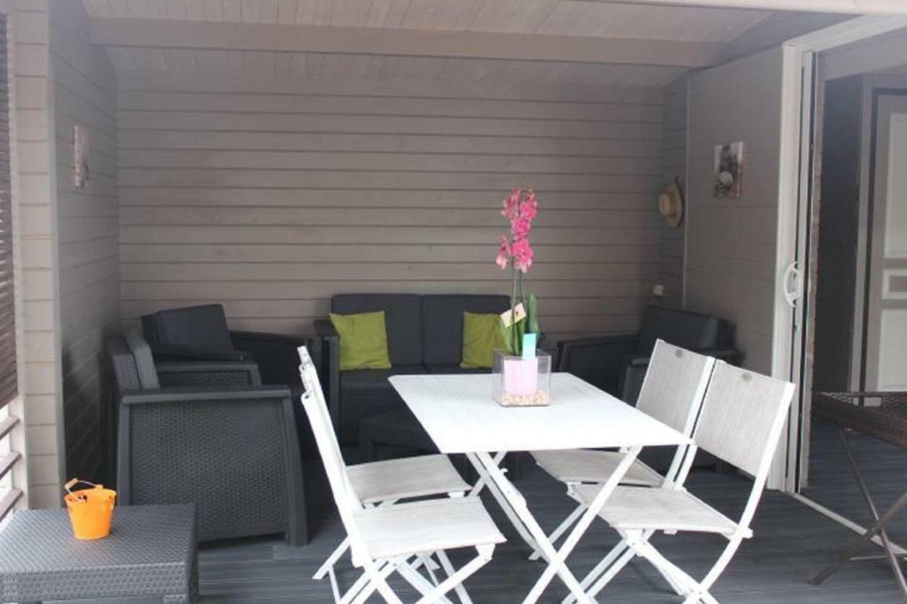 Gite Fleur De Mer La Rochelle Пюилборо Екстериор снимка